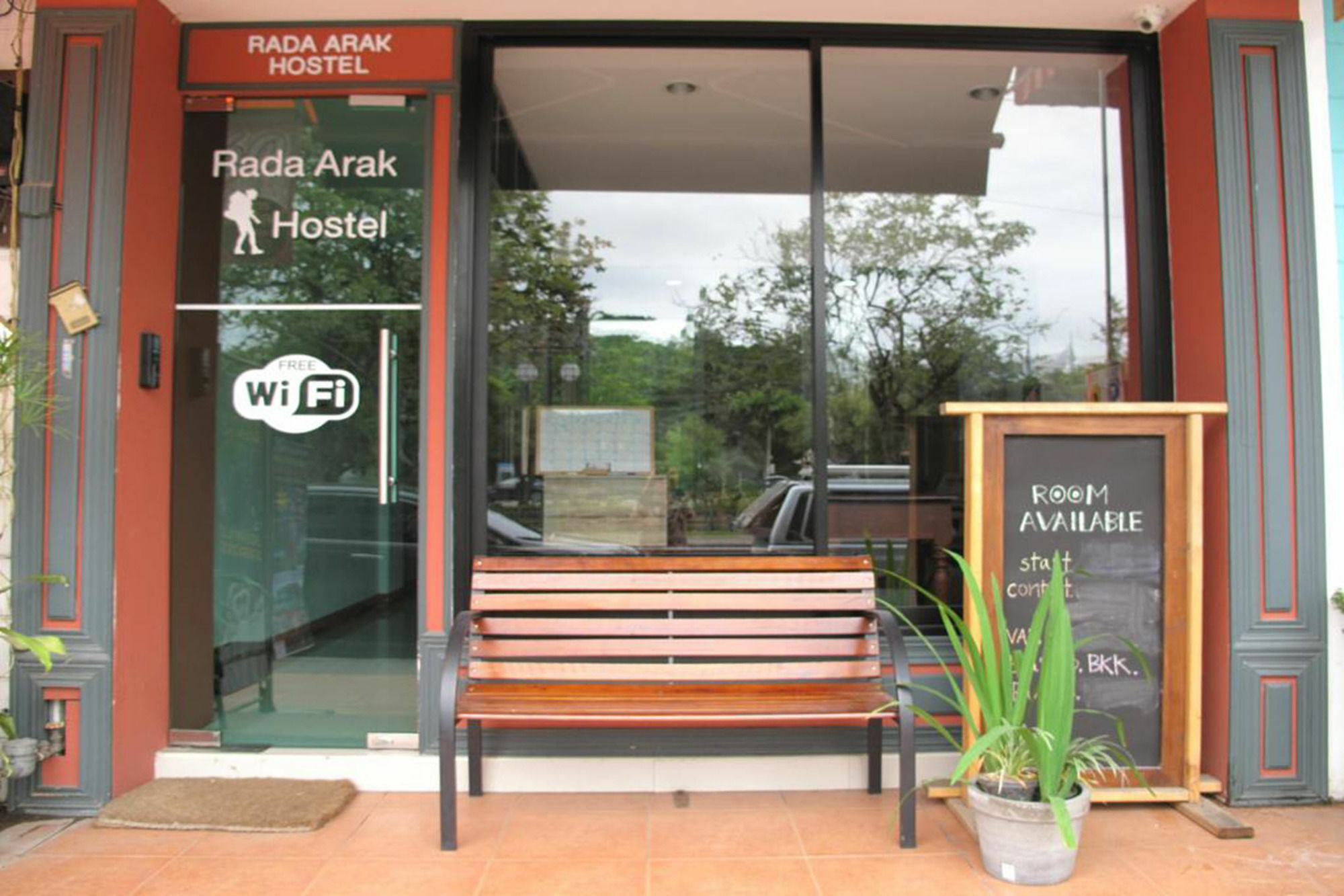 Rada Arak 79/4 Hostel Chiang Mai Extérieur photo